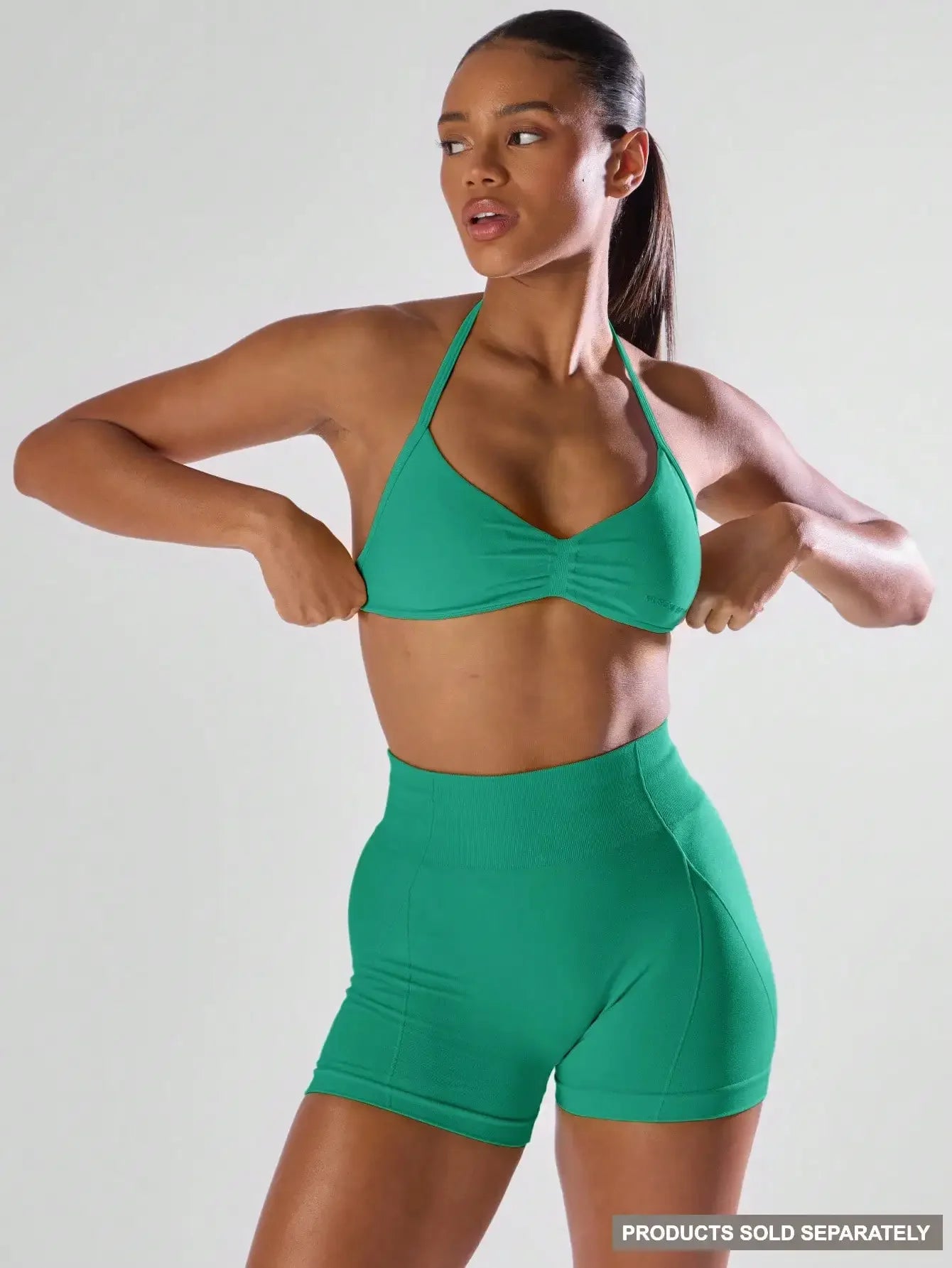 Sport Fitted Sports Bra Open Back l