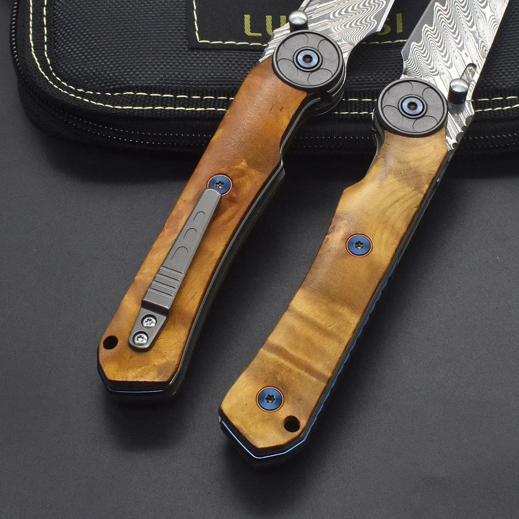 Damascus Steel Camphor Wood Handle Knife