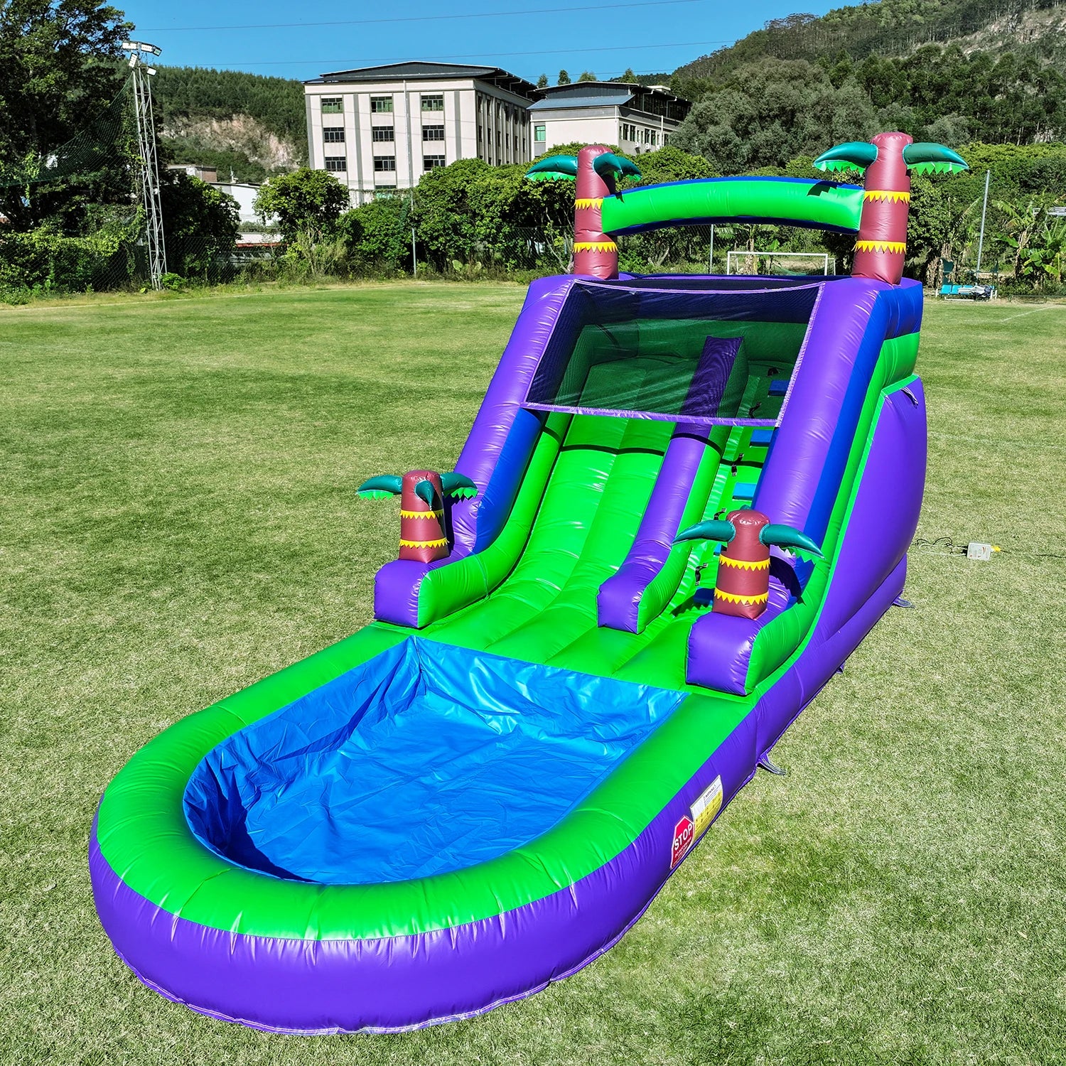 Inflatable Water Slide