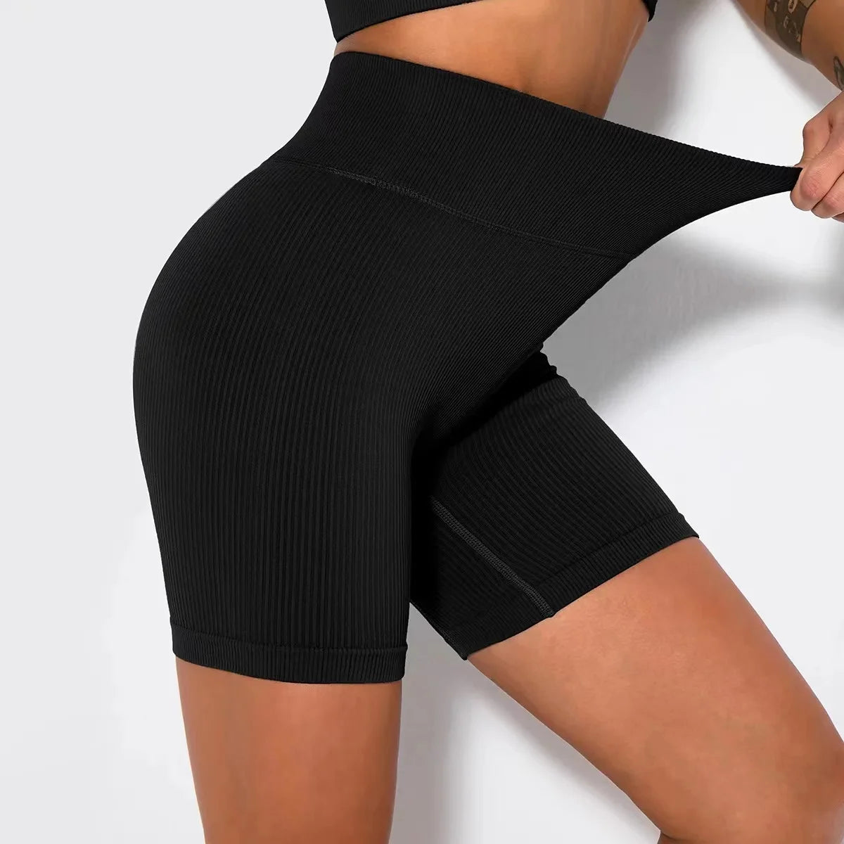 Tight Hip Lifting Yoga Shorts
